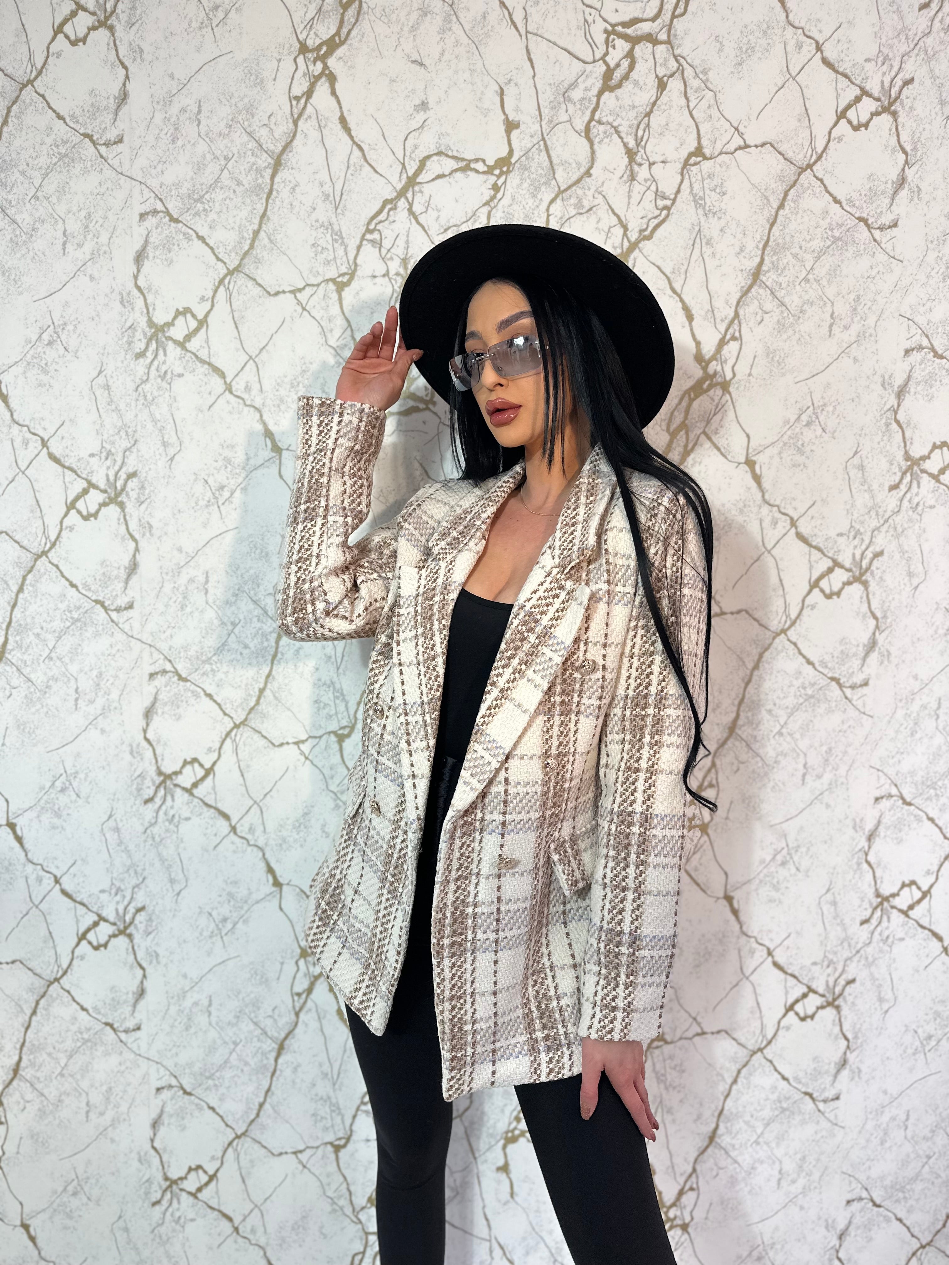 Sacou tweed bej în carouri