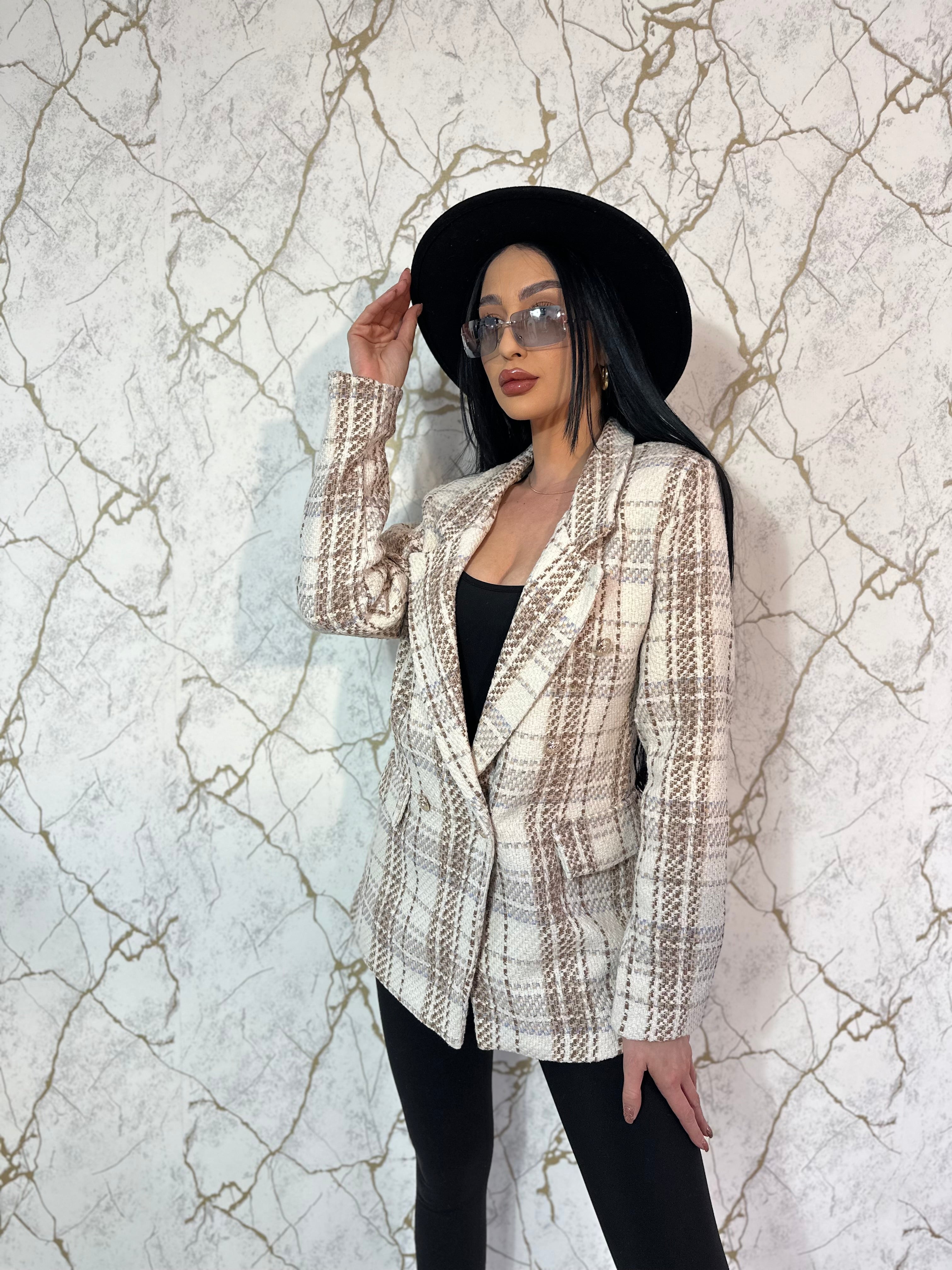 Sacou tweed bej în carouri