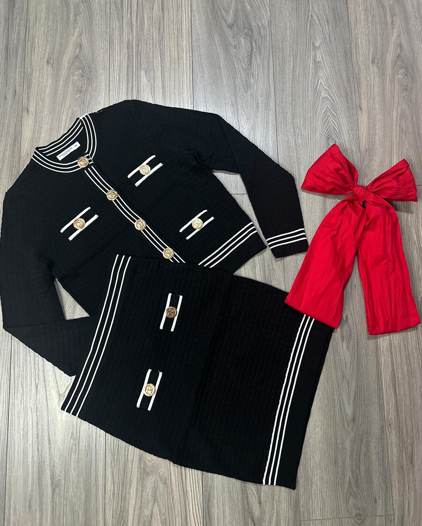 Compleu tricot gold - Demhana Boutique 