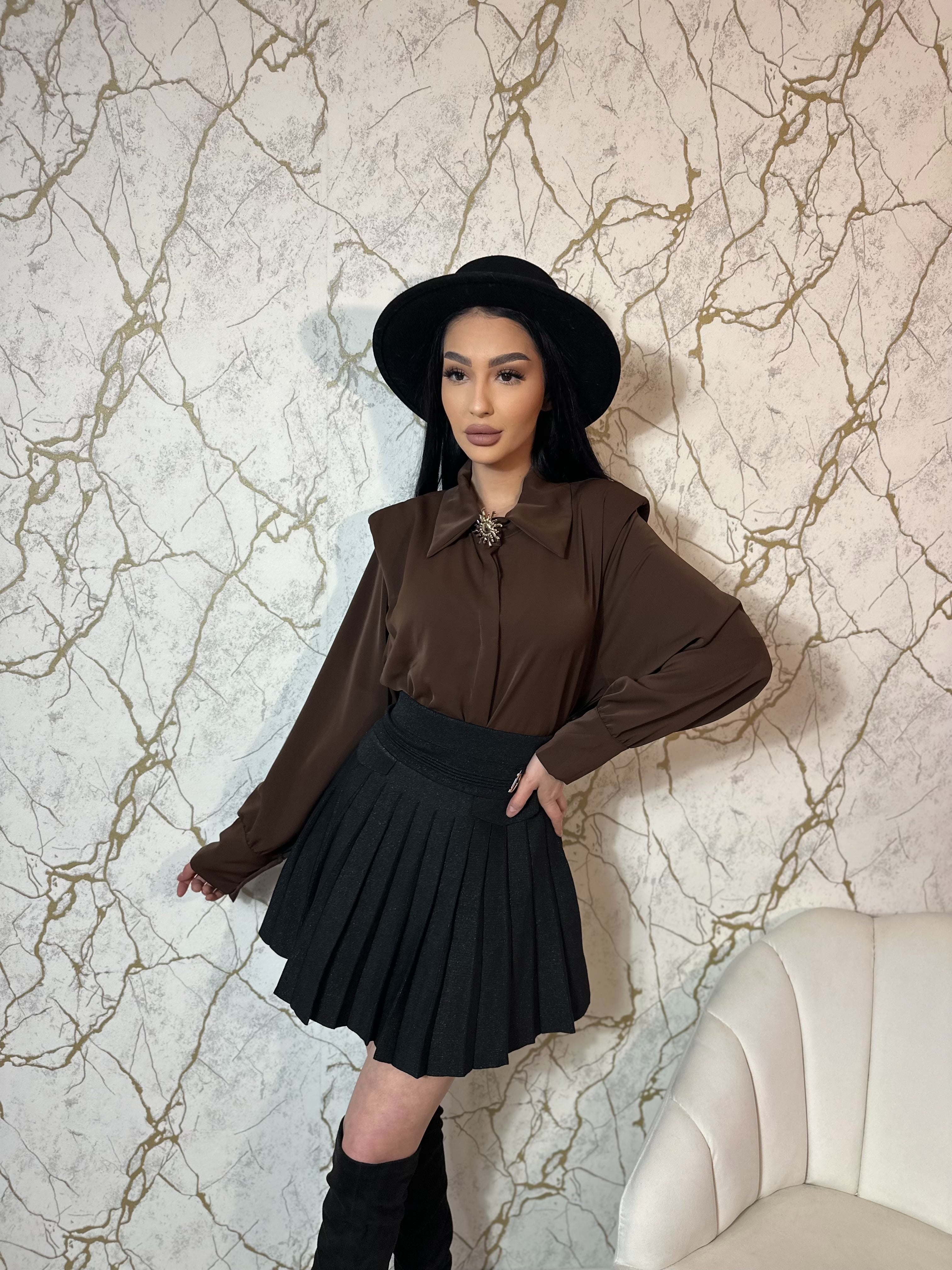 Cămașă cu umeri brown