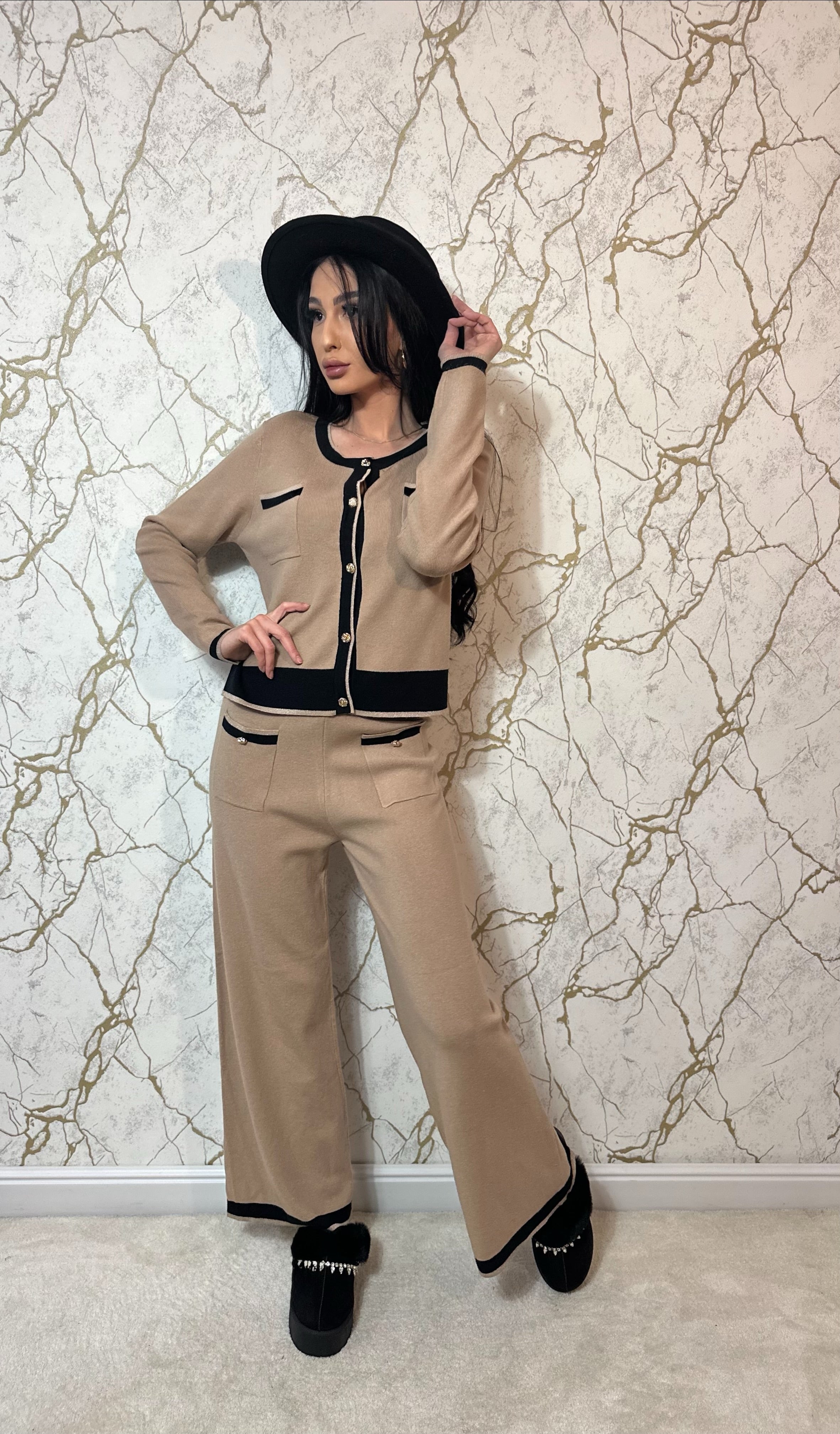 Compleu Elegance Tricot Brown